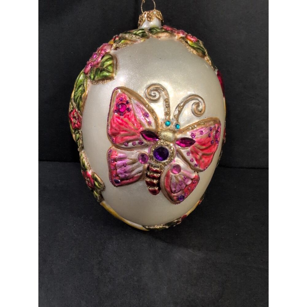 Stunning Vintage Hand Blown Ornate Butterfly Floral Egg Christmas Tree Ornament
